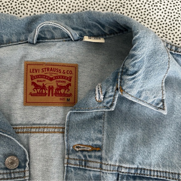 Levi’s Boyfriend Demin Jacket Size Medium - Picture 8 of 8